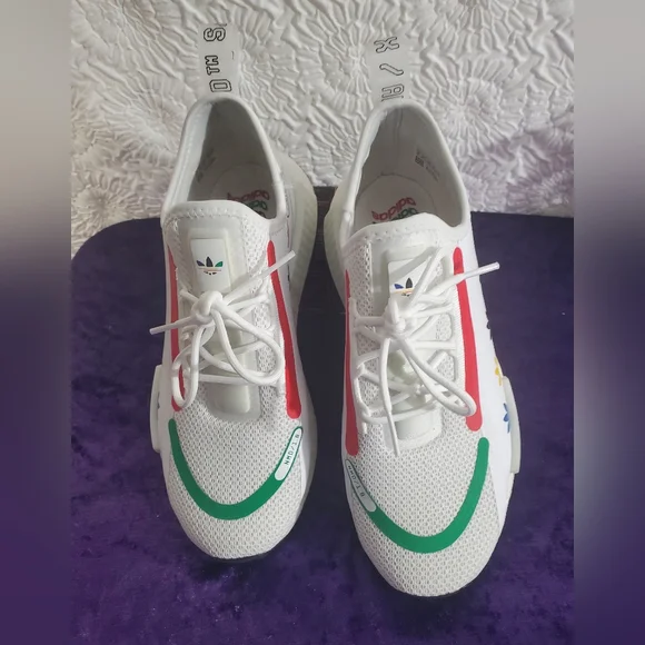 adidas gazelle silver green womens Adidas NMD R1 Spectoo – Futuristic Design with Boost Comfort – Trade Sports main image 1